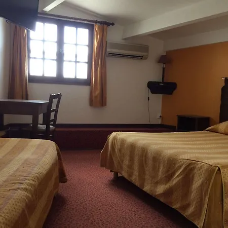 Hotel Le Fangassier 2*