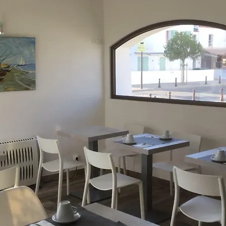 Le Fangassier Otel 2*